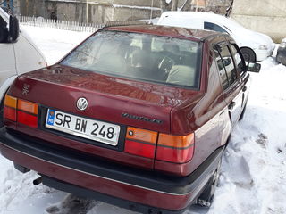 Volkswagen Vento foto 2