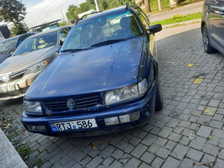 Volkswagen Passat foto 3