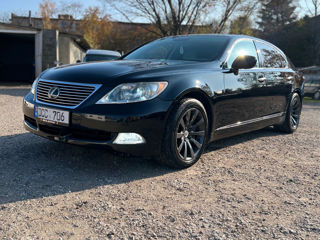 Lexus LS Series