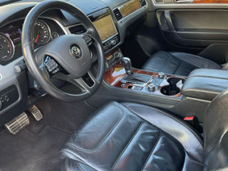 Volkswagen Touareg foto 9