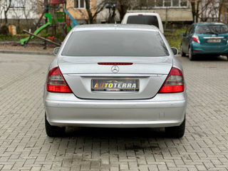 Mercedes E-Class foto 5