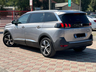 Peugeot 5008 foto 4