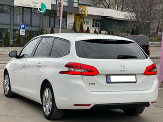 Peugeot 308 foto 6