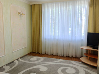 Ap. 1 cam., 19 м², 1/5 et.