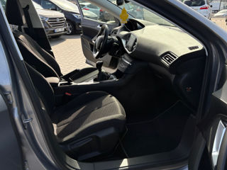 Peugeot 308 foto 16