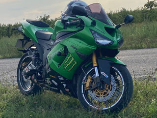 Kawasaki ZX6R