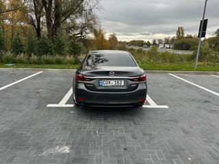 Mazda 6 foto 2