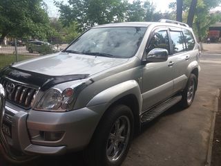 Toyota Land Cruiser Prado foto 5