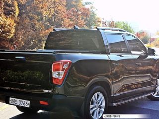 Ssangyong Rexton foto 2