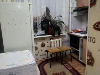 Apartament cu 2 camere, 47 m², Buiucani, Chișinău foto 4