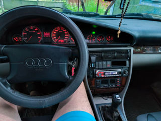 Audi A6 foto 2