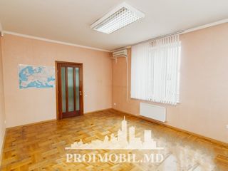 Clădire p/u oficiu! str.Șciusev, 312mp, 10 birouri! 1850 €/lună foto 6