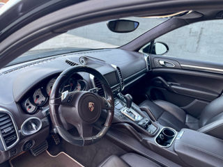 Porsche Cayenne foto 6