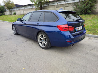 BMW 3 Series Touring foto 6