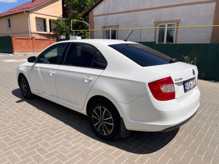 Skoda Rapid foto 4