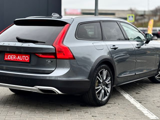 Volvo V90 Cross Country foto 4