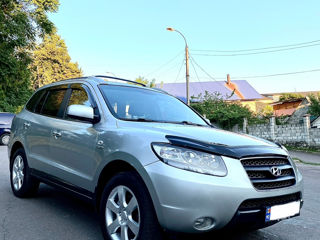 Hyundai Santa FE foto 1