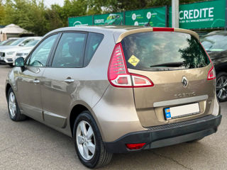 Renault Scenic foto 6