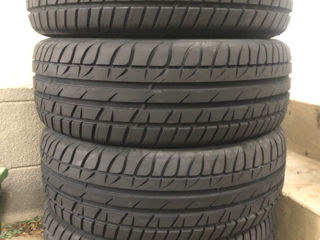 Orium-Michelin 225/60/r16 новые