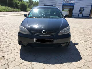 Toyota Camry foto 1