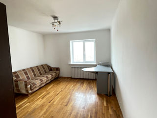 Apartament cu 2 camere, 74 m², Telecentru, Chișinău foto 5