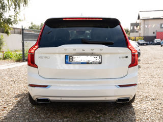 Volvo XC90 foto 2