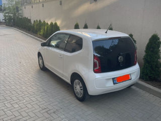 Volkswagen up! foto 3