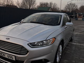 Ford Fusion foto 5