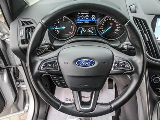 Ford Kuga foto 5