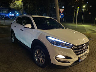 Hyundai Tucson foto 2