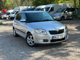 Skoda Fabia foto 1