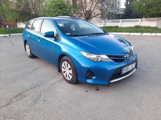 Toyota Auris foto 3