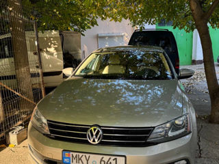 Volkswagen Jetta foto 5