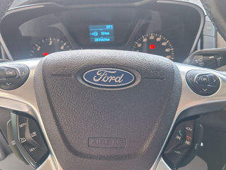 Ford Custom foto 11