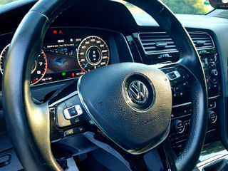 Volkswagen Golf foto 8