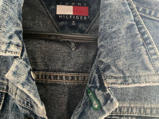 Куртка джинсовая  Tommy Hilfiger foto 2