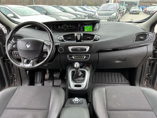 Renault Grand Scenic foto 9