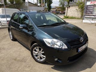 Toyota Auris foto 2