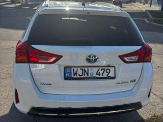 Toyota Auris foto 2