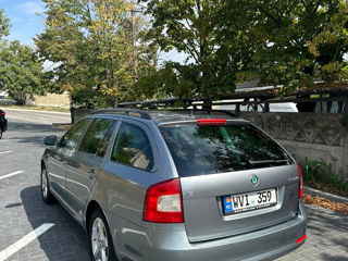 Skoda Octavia foto 3