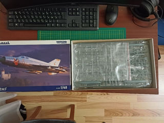 eduard MiG-21MF Weekend edition machetă  foto 1