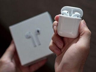 Apple AirPods Wireless, reducere până la -50%!! Cumpără în credit și prima achitare peste 30 zile! foto 1