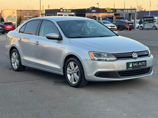 Volkswagen Jetta foto 4