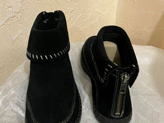 UGG  Varney 35.5 - 36 размер  ( осень весна ) foto 5