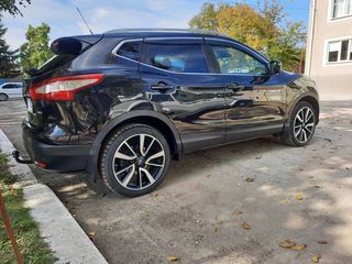 Nissan Qashqai foto 5