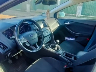 Ford Focus foto 9