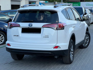 Toyota Rav 4 foto 5