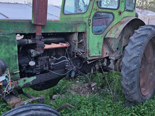 Vind tractor T-40 anul 1982