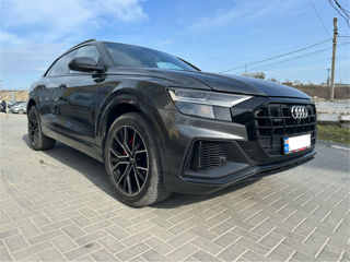 Audi Q8 foto 5