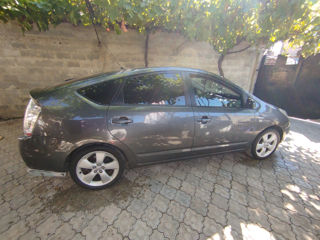 Toyota Prius foto 8